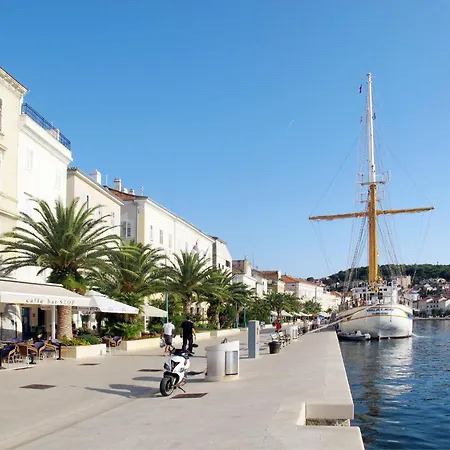 Apartamento Andrej In By Interhome Veli Lošinj